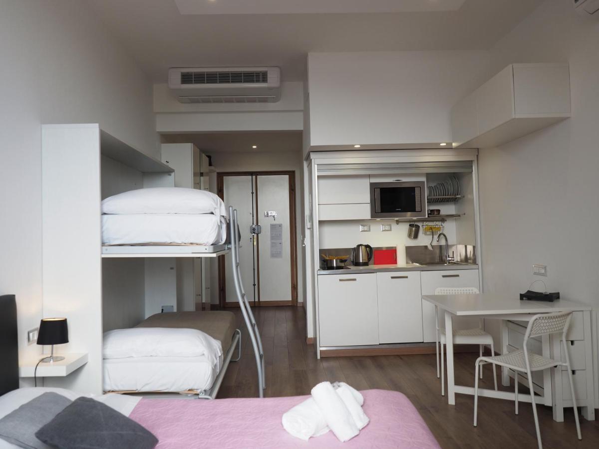 Studio Sottoripa 47 Di Fronte All Acquario - Genovabnb It ภายนอก รูปภาพ